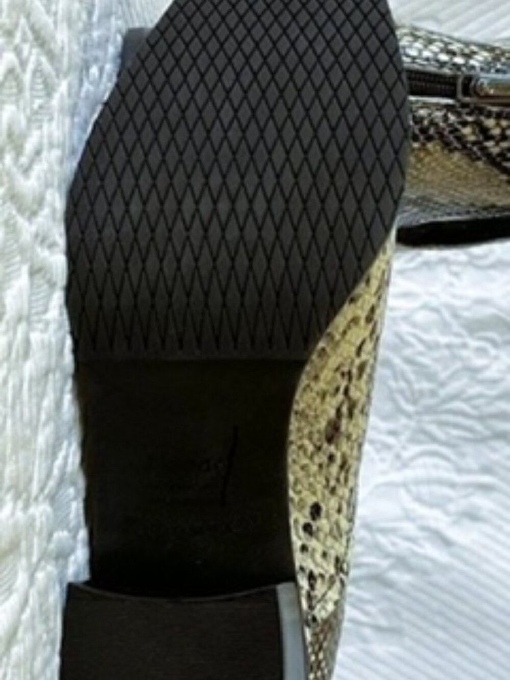 BLONDO WOMEN'S WATERPROOF SNAKE PRINT BOOTIES, NWOT, 9.5M, ANKLE BOOTS - Picture 7 of 9